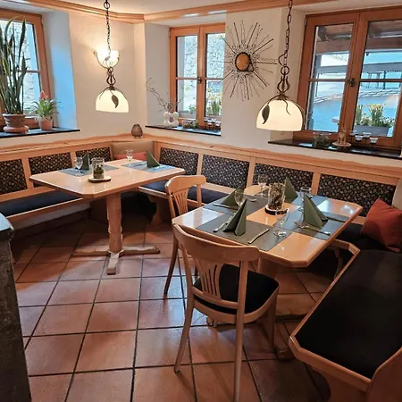 Buergerstueble 3* Sankt Peter
